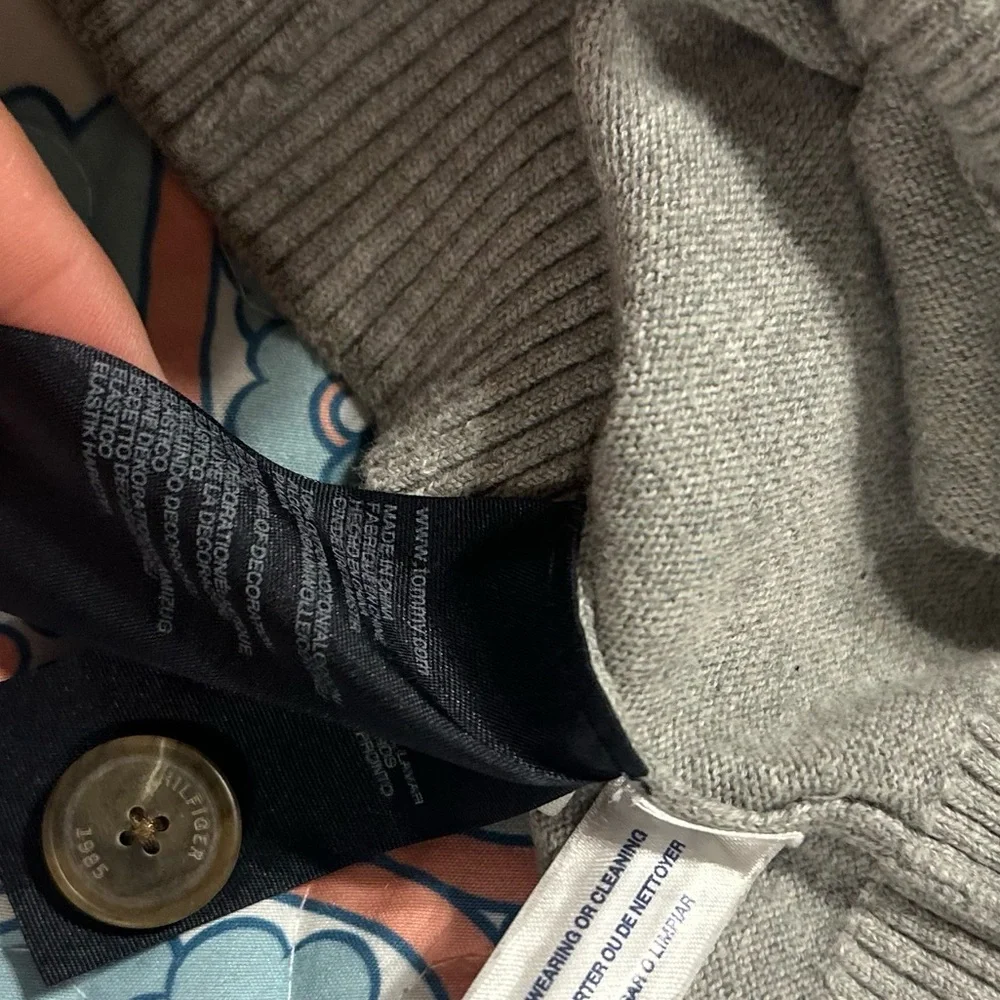 Vintage Tommy Hilfiger Schoolboy Cardigan | Preppy Gray Knit | Classic Logo